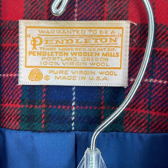 Pendleton red and blue squared pattern 100% virgin wool jacket and skirt - Picture 3 of 15